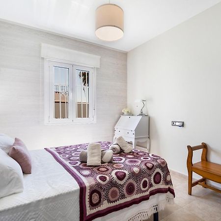 Casa Las Golondrinas-Solo Familias Chiclana de la Frontera Ngoại thất bức ảnh